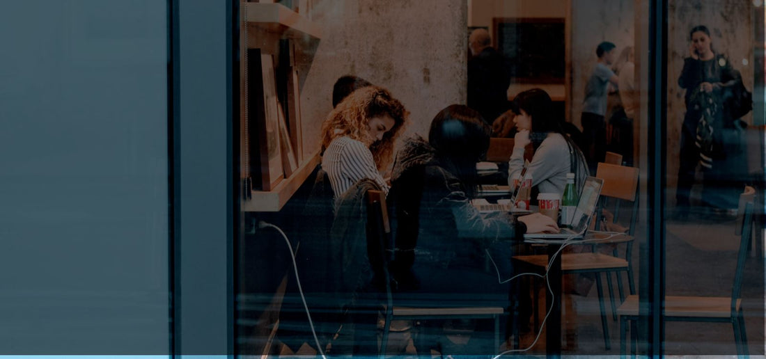 How to Pack Efficiently for a Productive Workday at the Coffee Shop