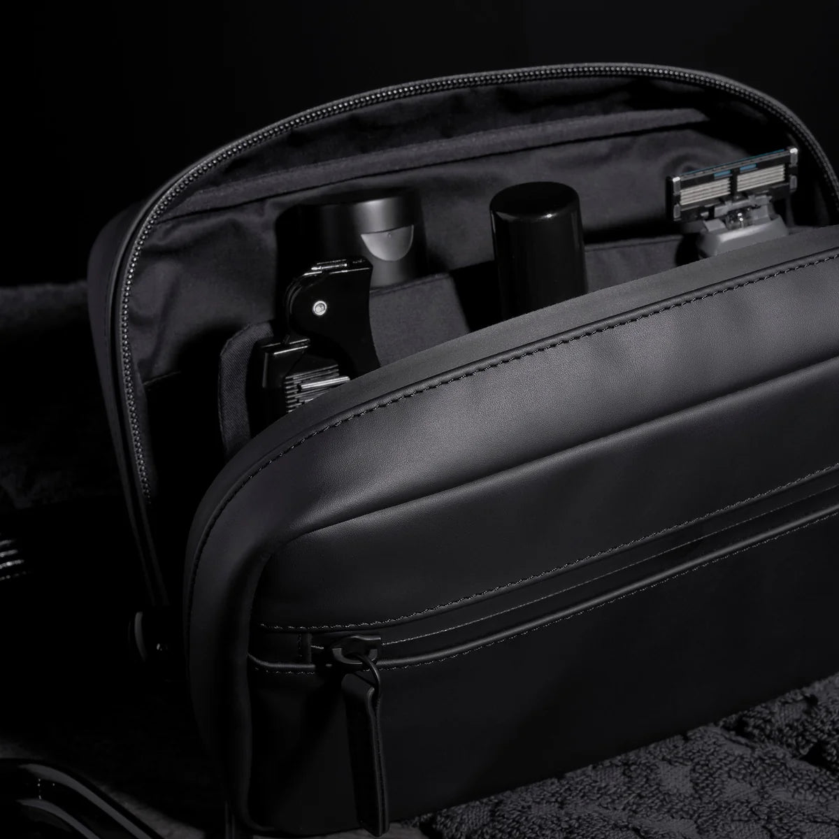 Studio Dopps Dopp & Tech Kit