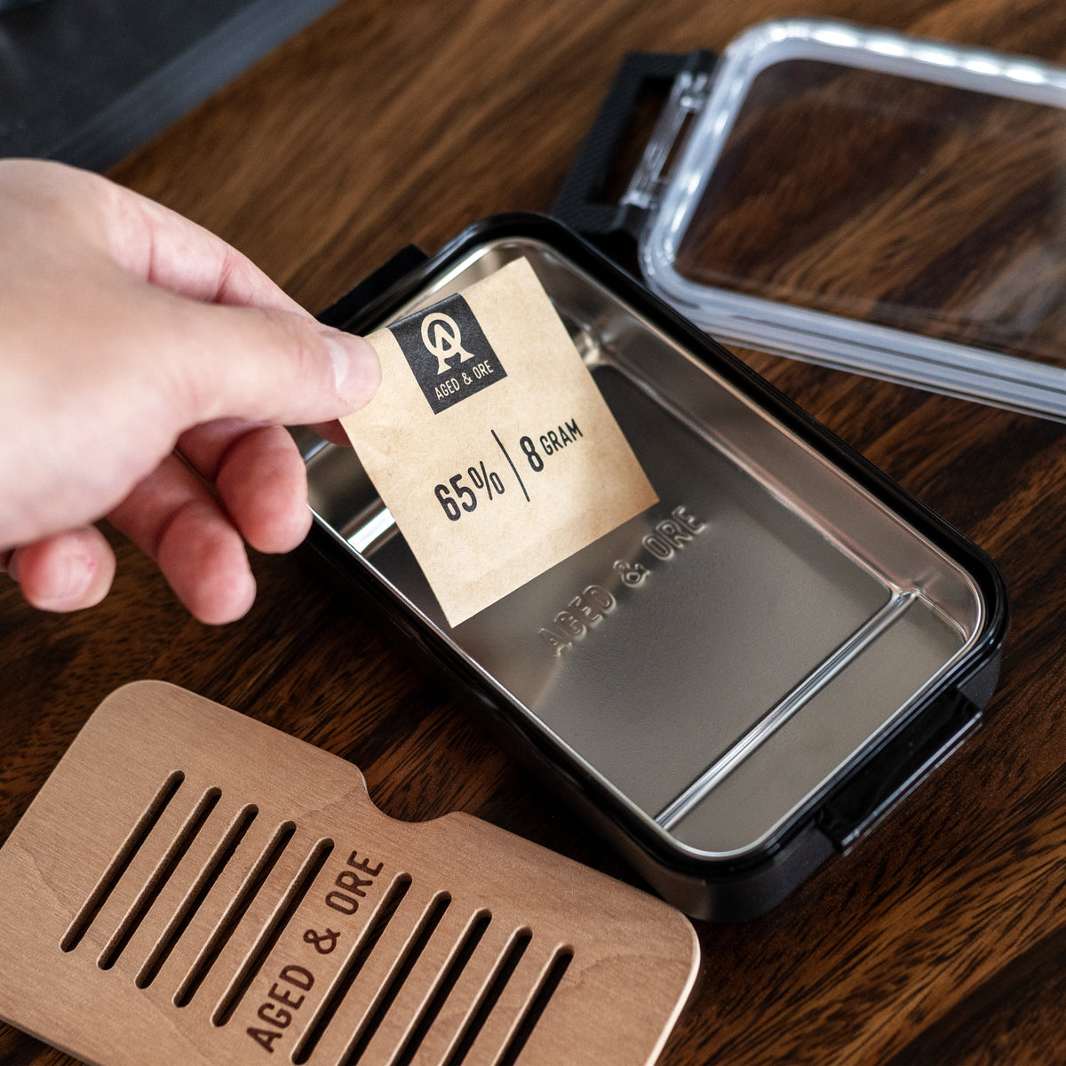 Aged & Ore Travel Humidor - view 5