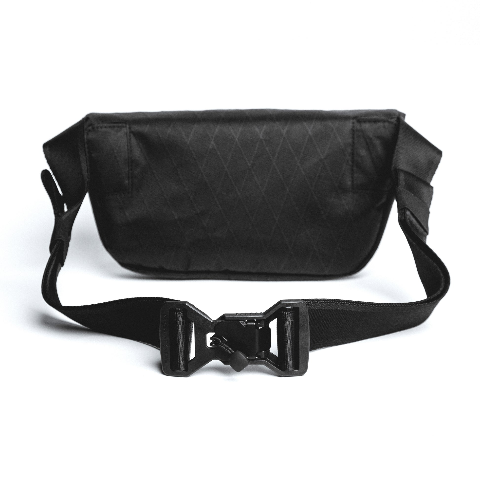 DAYFARER Active Sling - UrbanCred