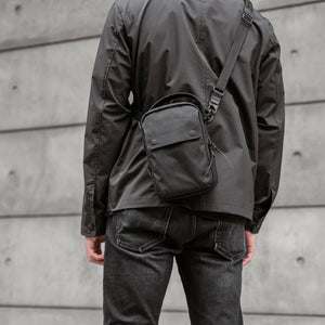 Kompak Shoulder Bag